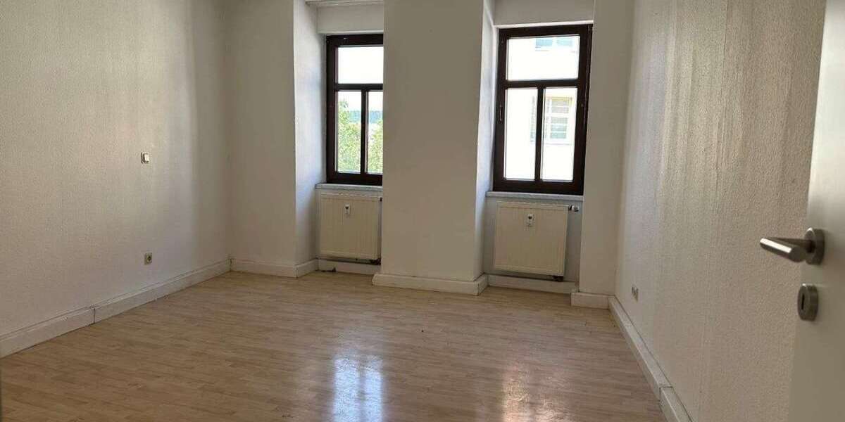 Hohe Mietrendite - Wohn- und Geschäftshaus im Zentrum von Arnstadt zu verkaufen - Mehrfamilienhaus, Wohnhaus Arnstadt | Angebot:20063017