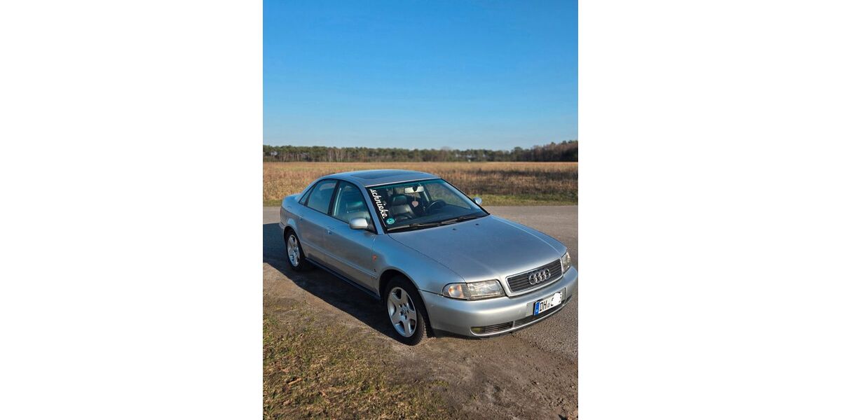 Audi A4 351.600 km 2.100 &euro; Wagenfeld 49419