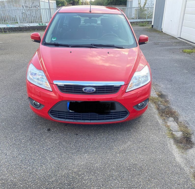 Ford Focus 253.000 km 2.550 € Hannover 31157