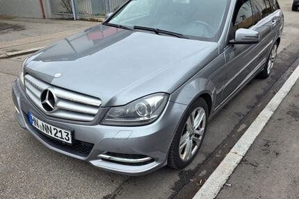 Mercedes-Benz C 250 320.000 km 4.490 &euro; Stuttgart 70178