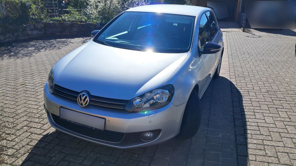 VW Golf 98.500 km 7.900 &euro; Wennigsen 30974