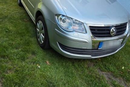VW Touran 197.000 km 3.900 &euro; Hassendorf 27367