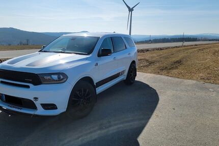 Dodge Durango 83.000 km 25.700 € Oberwiesenthal 09484