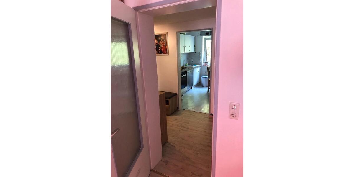 Etagenwohnung Baden-Baden Lichtental - 3 Zimmer, 77 m&sup2;, 220.000&euro; | Angebot:26441172