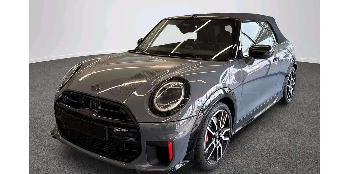 Mini John Cooper Works Cabrio 1.695 km 43.391 &euro; München 80788