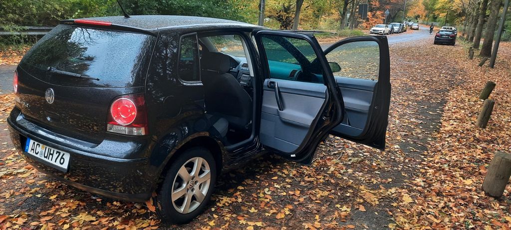VW Polo 108.490 km 5.600 € Aachen 52074