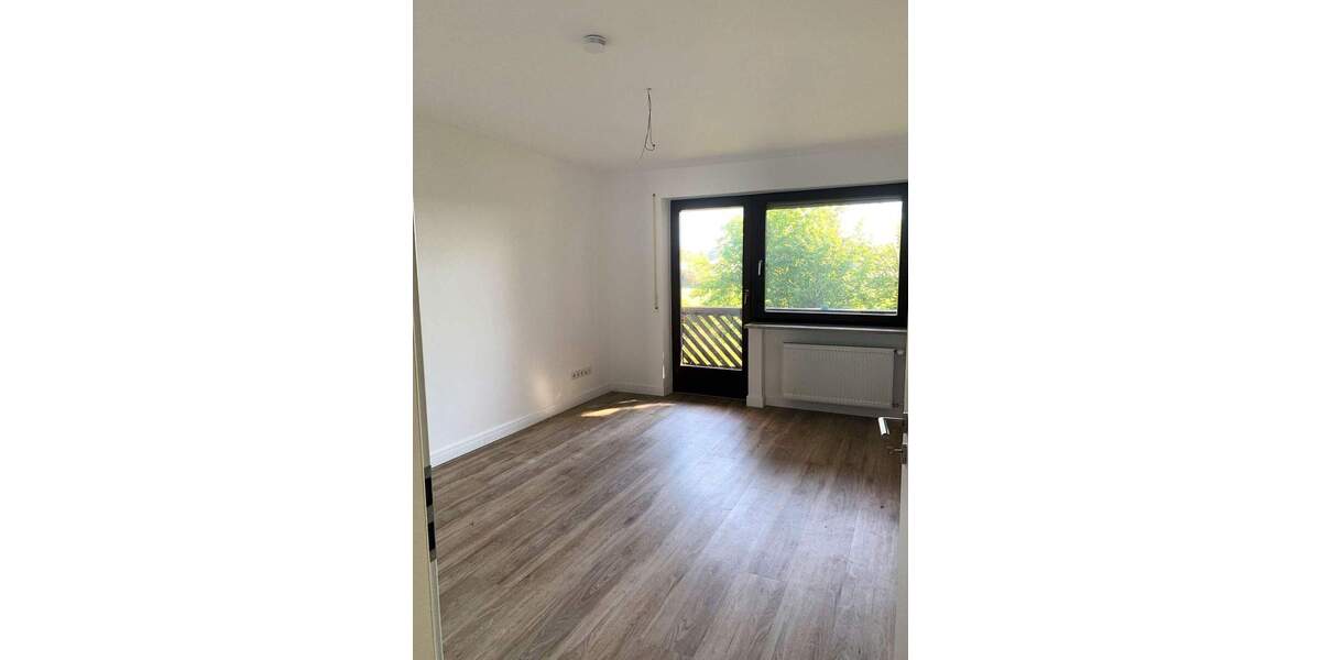 Doppelhaushälfte Hohenlinden - 5 Zimmer, 157 m&sup2;, 1.950&euro; | Angebot:25864444