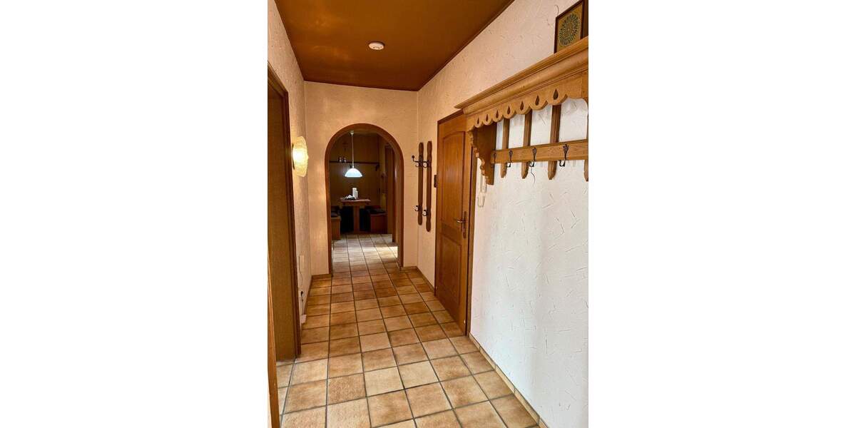 Etagenwohnung Witten Mitte - 3 Zimmer, 103 m&sup2;, 695&euro; | Angebot:25139981