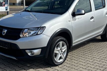 Dacia Sandero 130.000 km 4.850 &euro; Halle/Saale 06126