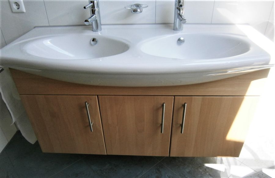 EINZIEHEN & WOHLFÜHLEN auf 147m² neuw. 5 Zi. DG WHG inkl. U-EBK z 1.7.26 an max. 3 Pers. NR - Einfamilienhaus Lorch | Angebot:26887844