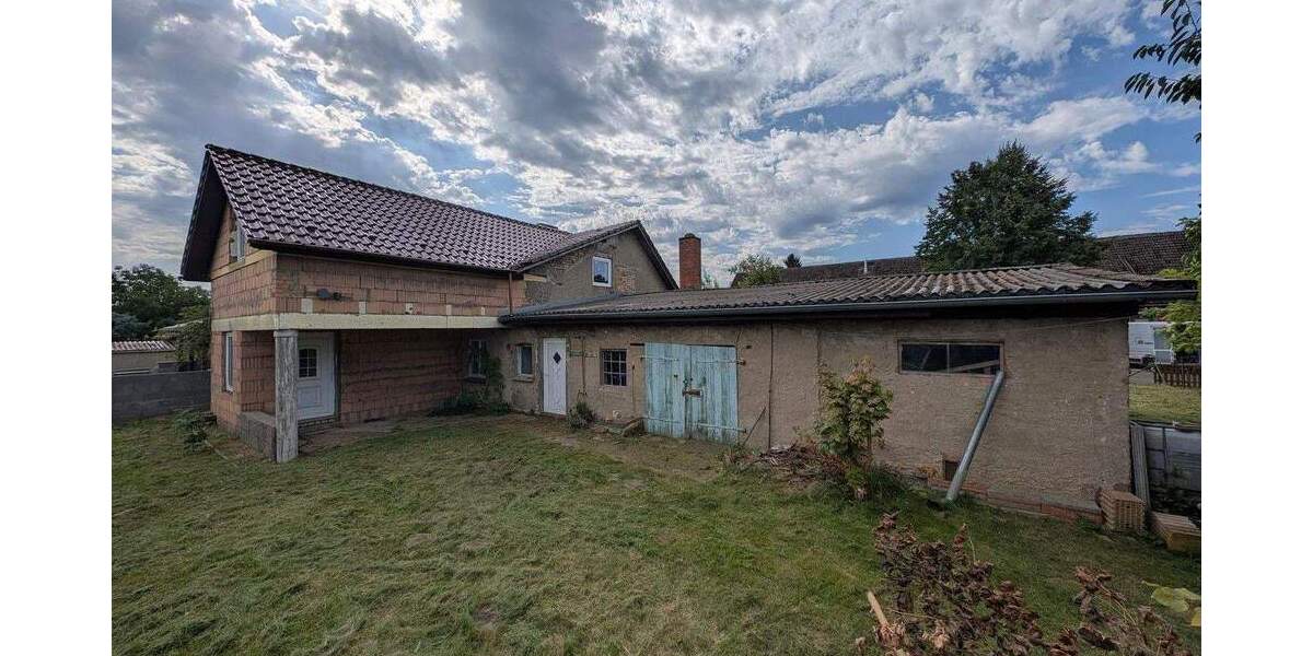 Doppelhaushälfte Priborn - 1 Zimmer, 164 m&sup2;, 35.000&euro; | Angebot:25659077