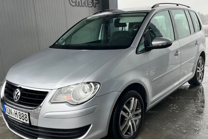 VW Touran 214.989 km 3.999 &euro; Öhringen 74613