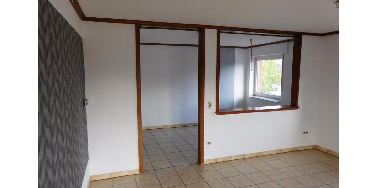 Dachgeschoßwohnung Wagenfeld - 6 Zimmer, 180 m&sup2;, 1.050&euro; | Angebot:24612960