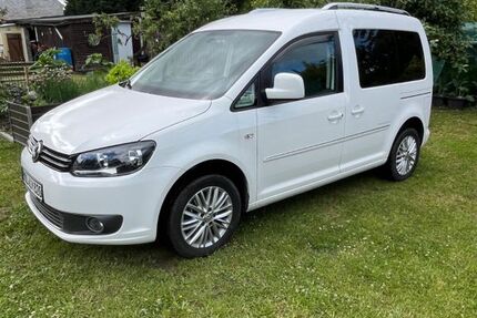 VW Caddy 162.600 km 10.800 &euro; Falkenberg 16259