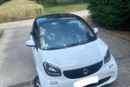 Smart ForTwo 71.000 km 10.900 € Altbach 73776