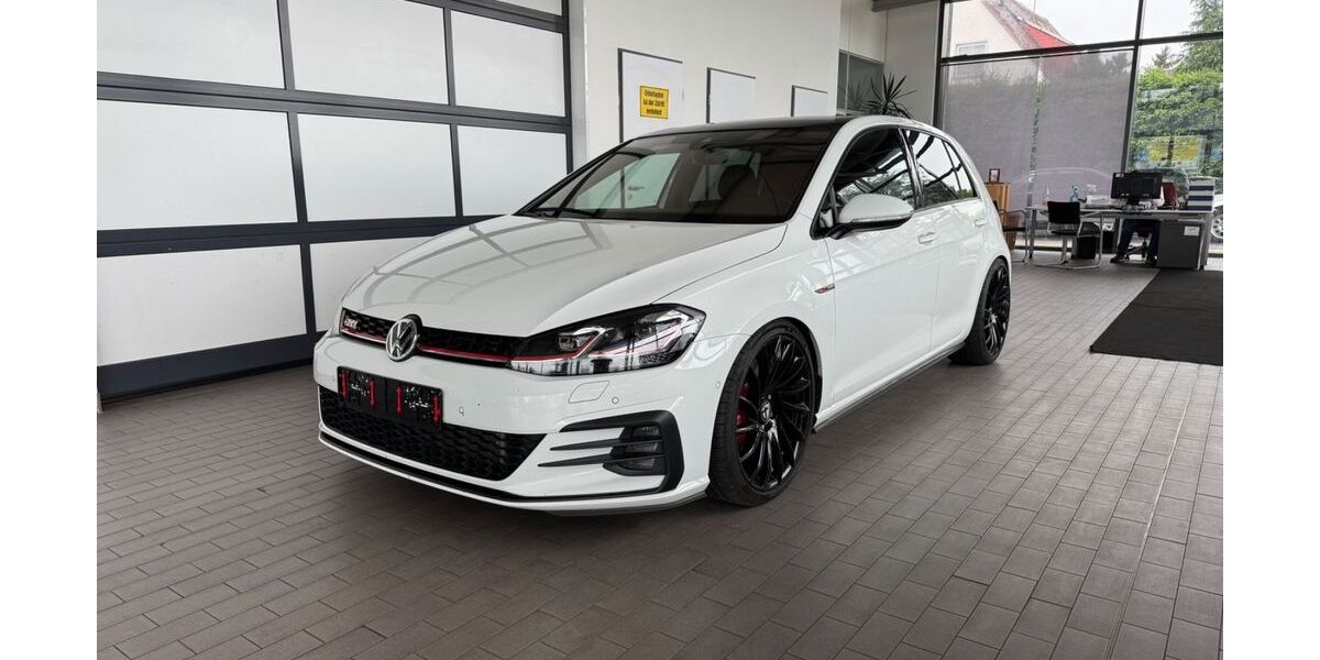 VW Golf 125.000 km 18.899 &euro; Weißenhorn 89264