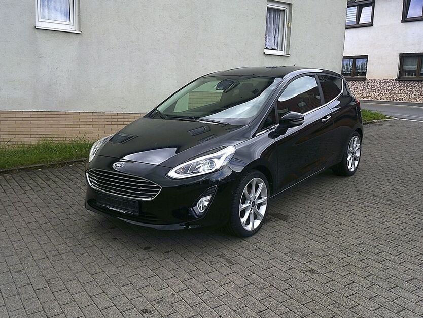 Ford Fiesta 57.520 km 7.999 € Eisfeld 98673