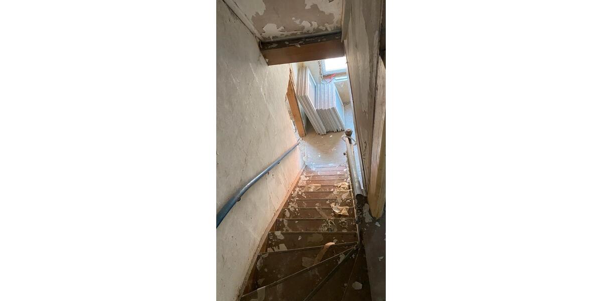 Mehrfamilienhaus, Wohnhaus Neubrandenburg - 12 Zimmer, 280 m&sup2;, 69.000&euro; | Angebot:26700987