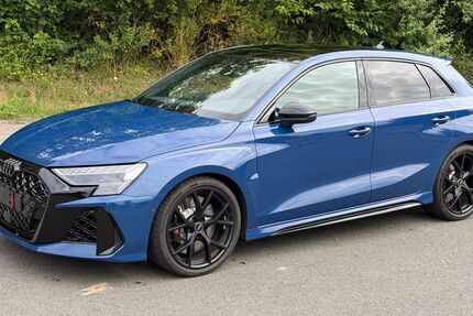 Audi RS3 4.400 km 60.999 &euro; Zeulenroda 07937