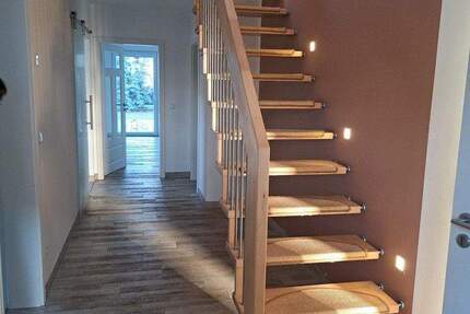 Haus Rathenow - 4 Zimmer, 113 m&sup2;, 1.150&euro; | Angebot:25711094