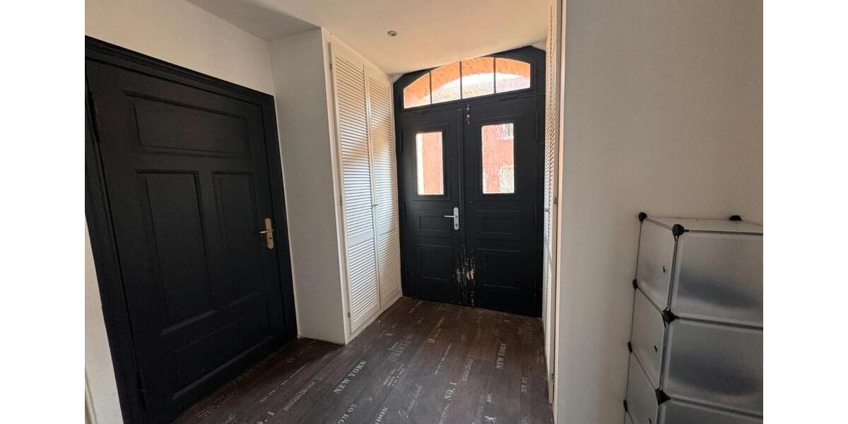 Mehrfamilienhaus, Wohnhaus Crivitz - 7 Zimmer, 172 m&sup2;, 319.000&euro; | Angebot:27157826