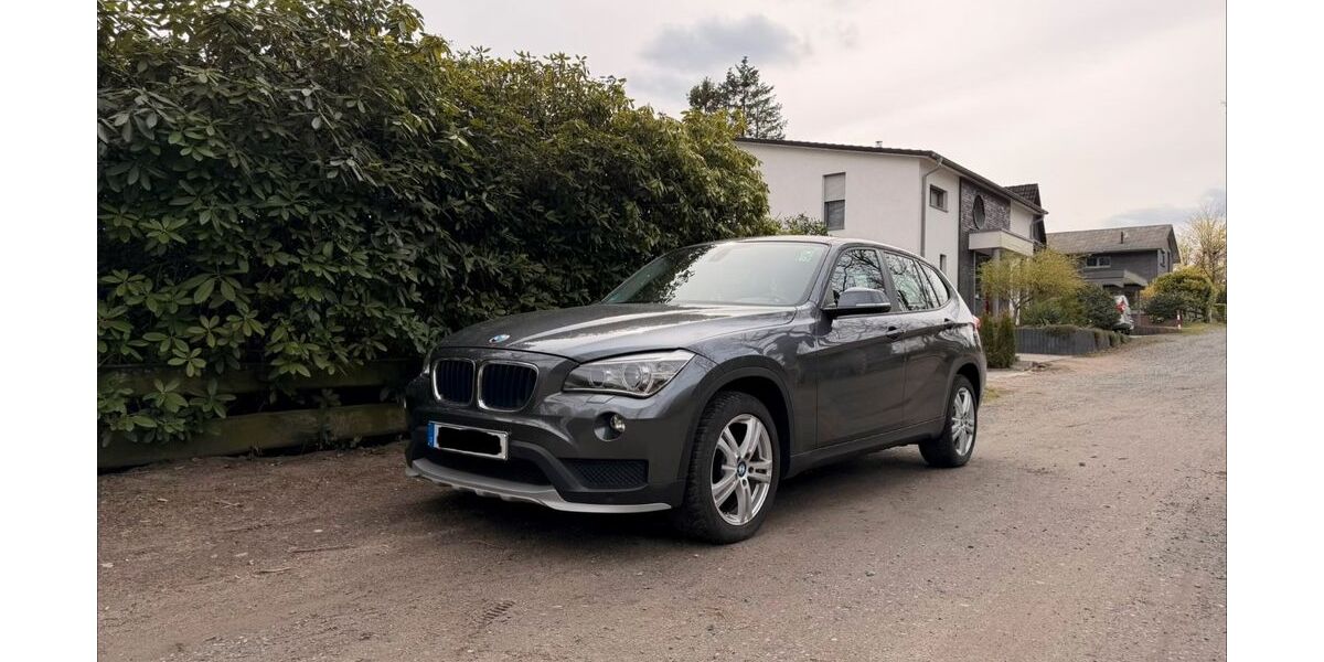 BMW X1 145.000 km 9.500 &euro; Hamburg 22083