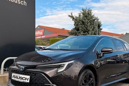Toyota Corolla 12.000 km 29.900 &euro; Dresden 01156