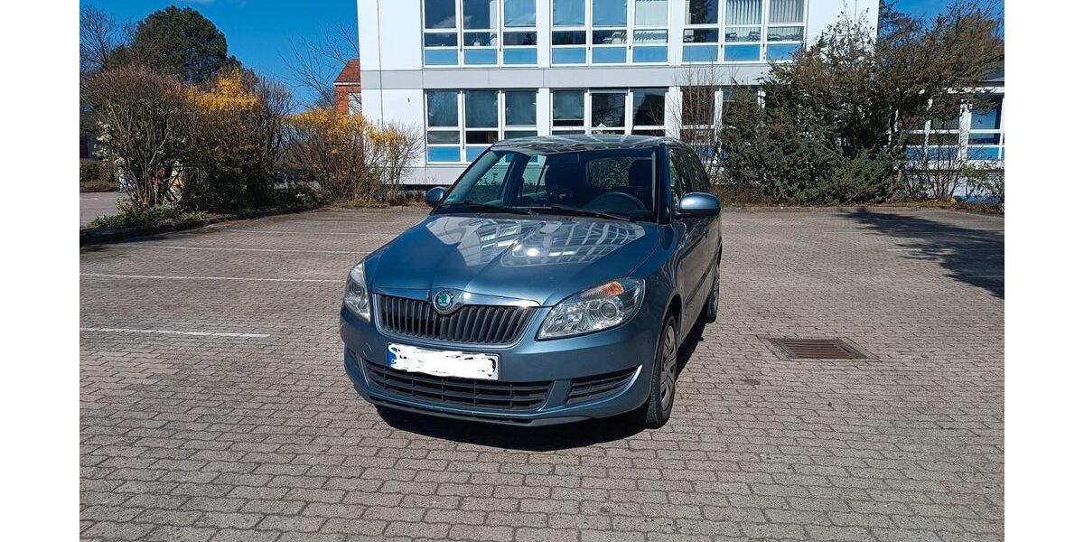 Skoda Fabia 189.257 km 3.500 &euro; Schenefeld 22869