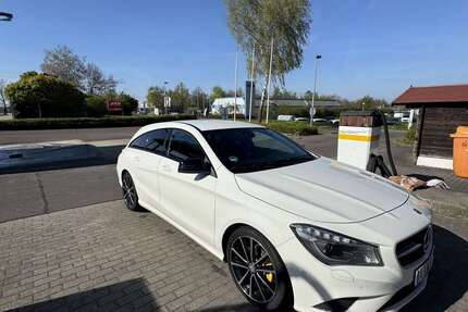 Mercedes-Benz CLA 200 126.500 km 14.000 &euro; Treben 04617