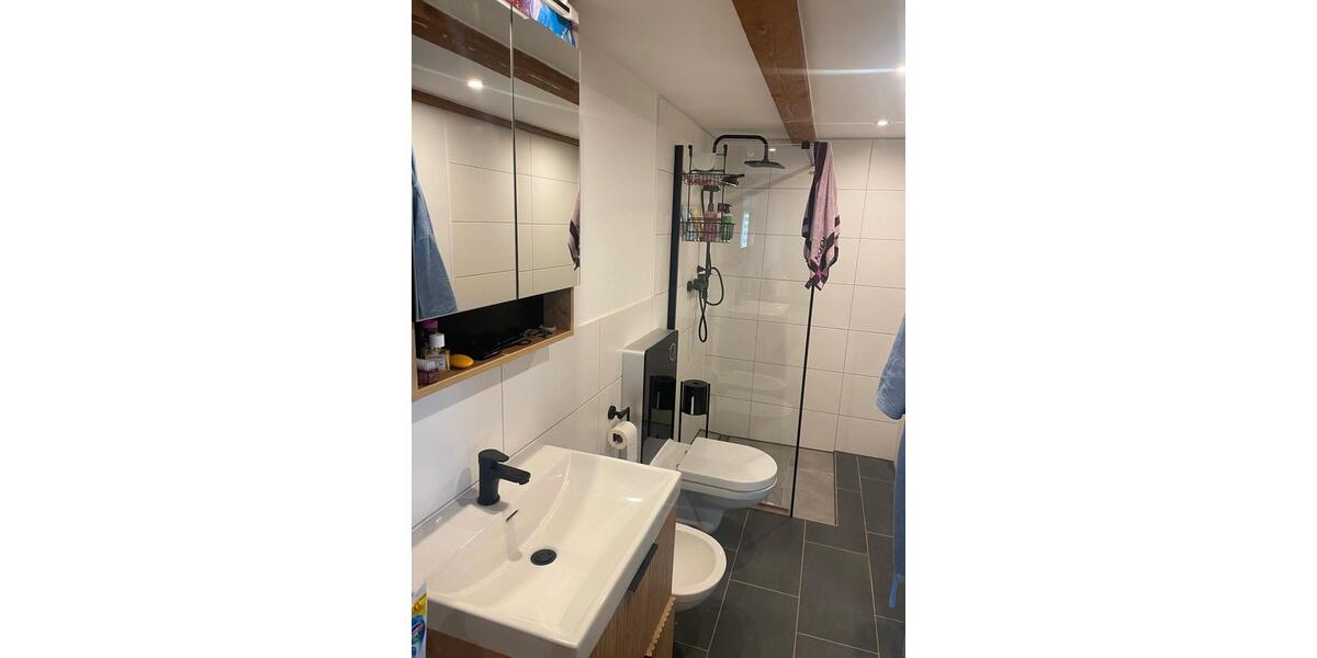 Bauernhaus, Landhaus Oberndorf am Neckar - 7 Zimmer, 160 m&sup2;, 285.000&euro; | Angebot:26213767