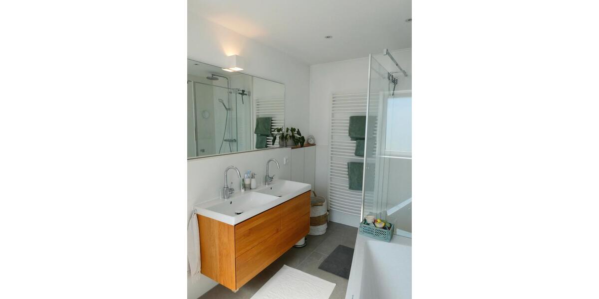 Doppelhaushälfte Herzogenaurach - 5 Zimmer, 132 m&sup2;, 649.000&euro; | Angebot:27030988