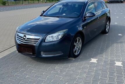 Opel Insignia 245.000 km 3.300 &euro; Lohne 49393