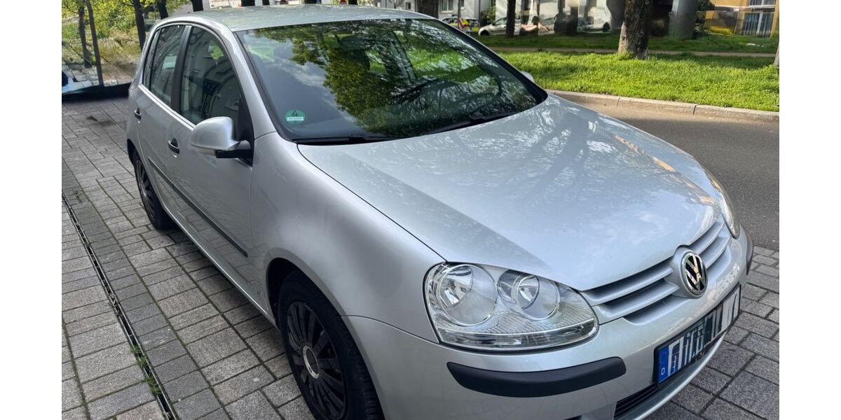 VW Golf 61.500 km 5.990 &euro; Göppingen 73033