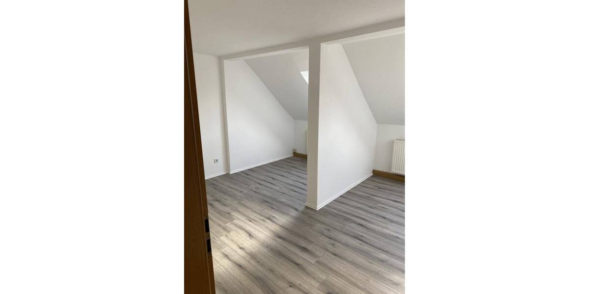 Zimmer Mittweida - 3 Zimmer, 55 m&sup2;, 455&euro; | Angebot:26450117