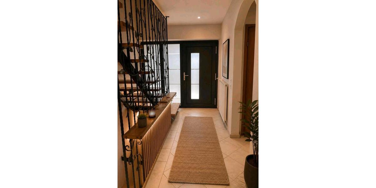 Einfamilienhaus Neckarsteinach - 7 Zimmer, 176 m&sup2;, 438.000&euro; | Angebot:27095420