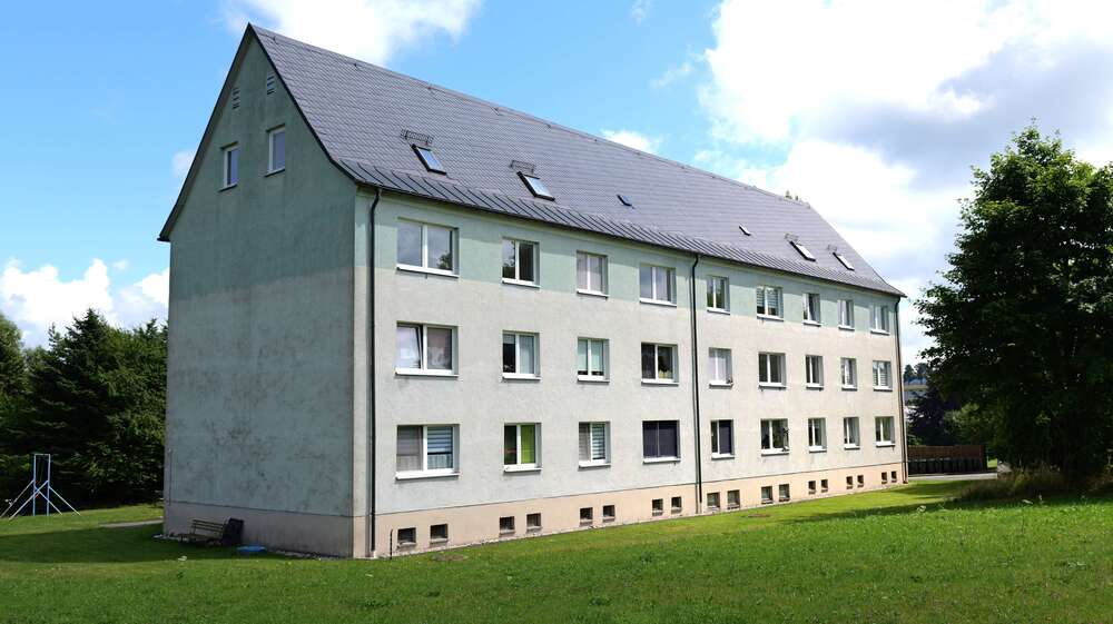 Wohnung zum Mieten in NeustadtVogtland 250 € 45.77 m² 2 zimmer