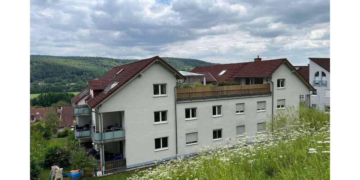 Etagenwohnung Gelnhausen - 3 Zimmer, 82 m&sup2;, 984&euro; | Angebot:27118216