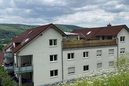 Wohnung Gelnhausen - 3 Zimmer, 82 m&sup2;, 984&euro; | Angebot:27118216