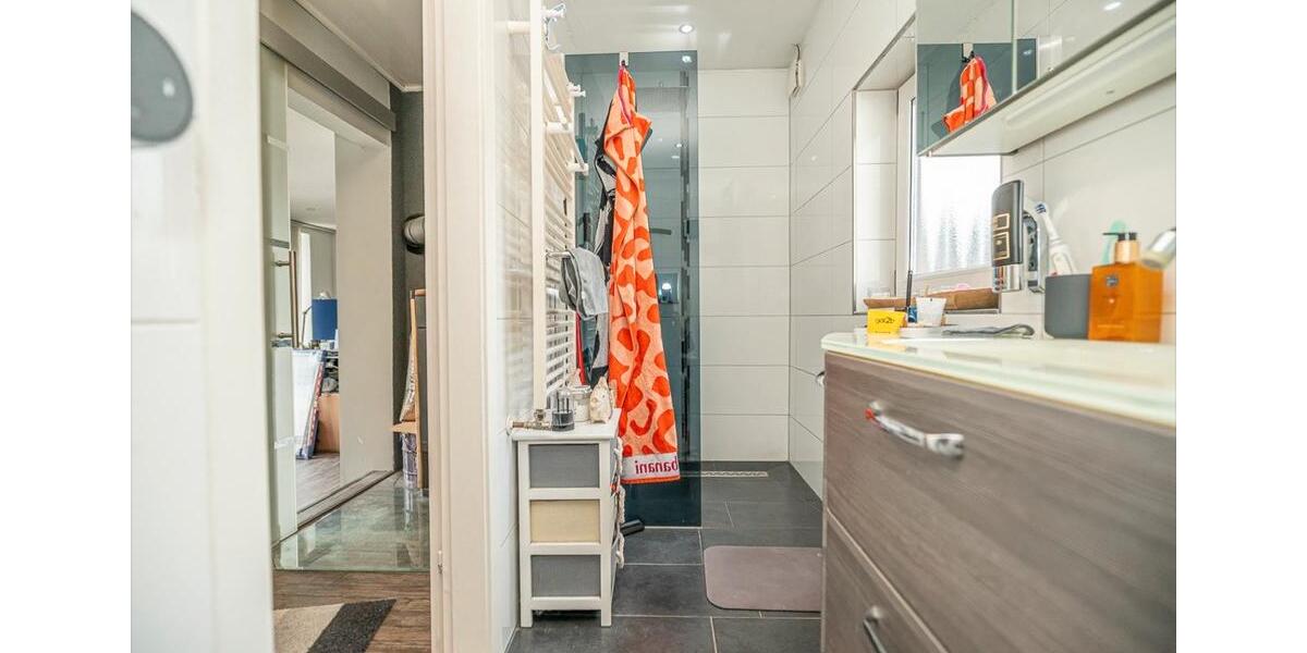 Einfamilienhaus Varel - 6 Zimmer, 134 m&sup2;, 1.250&euro; | Angebot:25422908