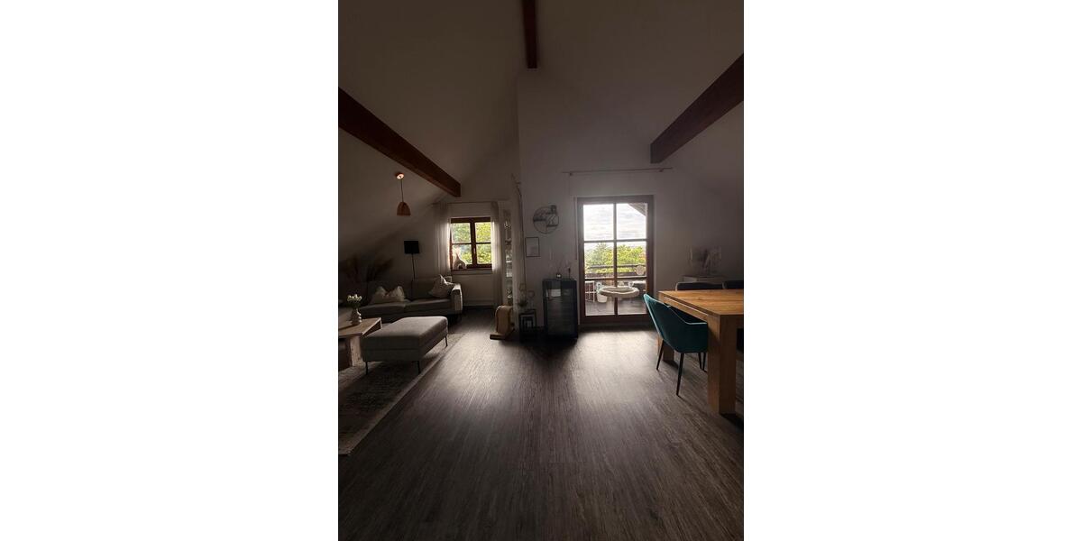 Dachgeschoßwohnung Blaustein - 3.5 Zimmer, 84 m&sup2;, 389.000&euro; | Angebot:26858521