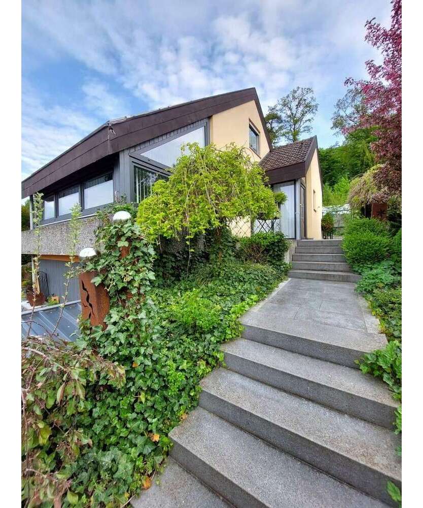 Haus zum Kaufen in Rechtenstein 429.000 € 142 m²