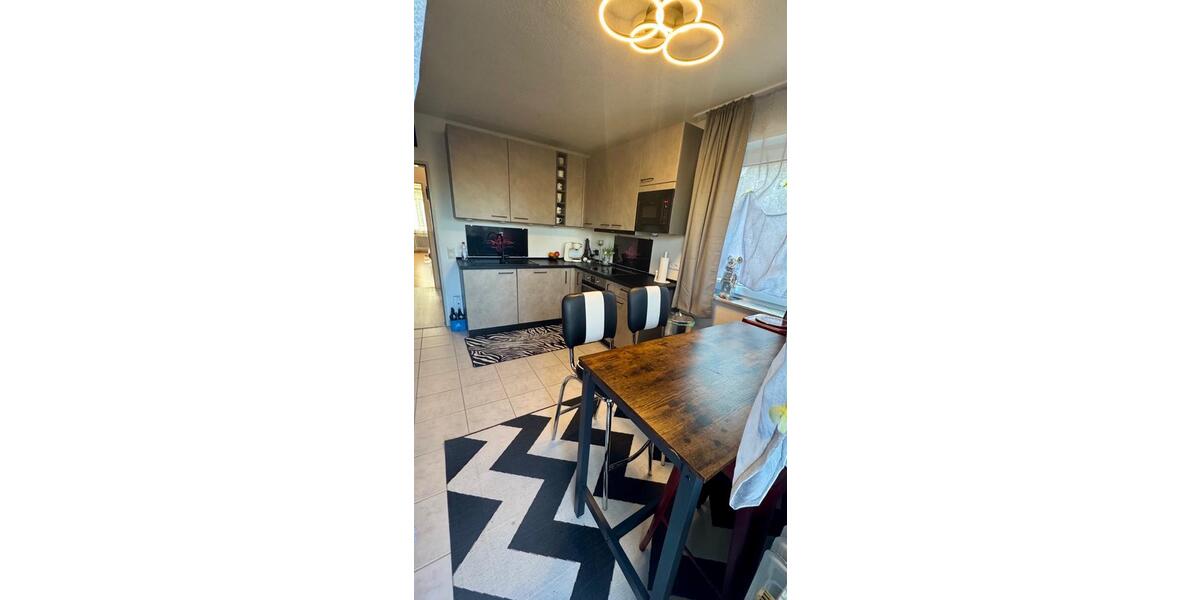 Etagenwohnung Illertissen - 3 Zimmer, 94 m&sup2;, 349.000&euro; | Angebot:26504901
