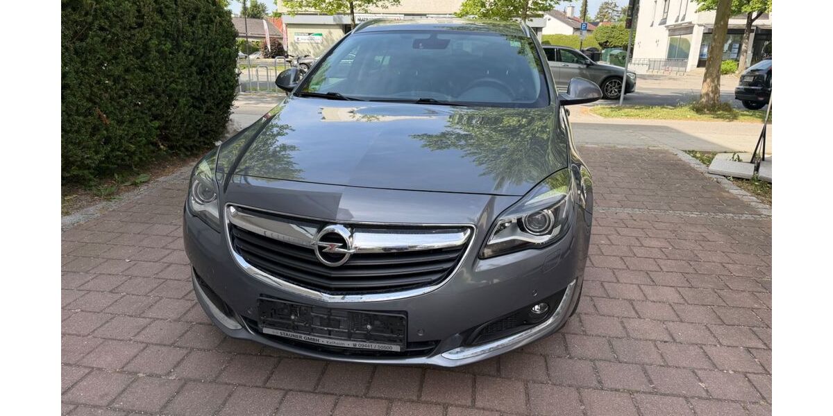 Opel Insignia 129.875 km 8.799 &euro; München 81929