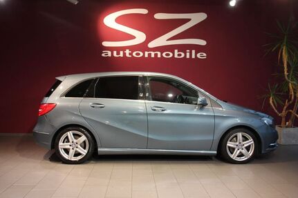 Mercedes B 220