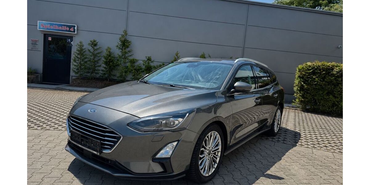Ford Focus 162.250 km 9.599 &euro; Kelkheim 65779