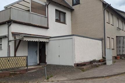 Haus Bodenfelde - 7 Zimmer, 155 m&sup2;, 98.000&euro; | Angebot:27093079