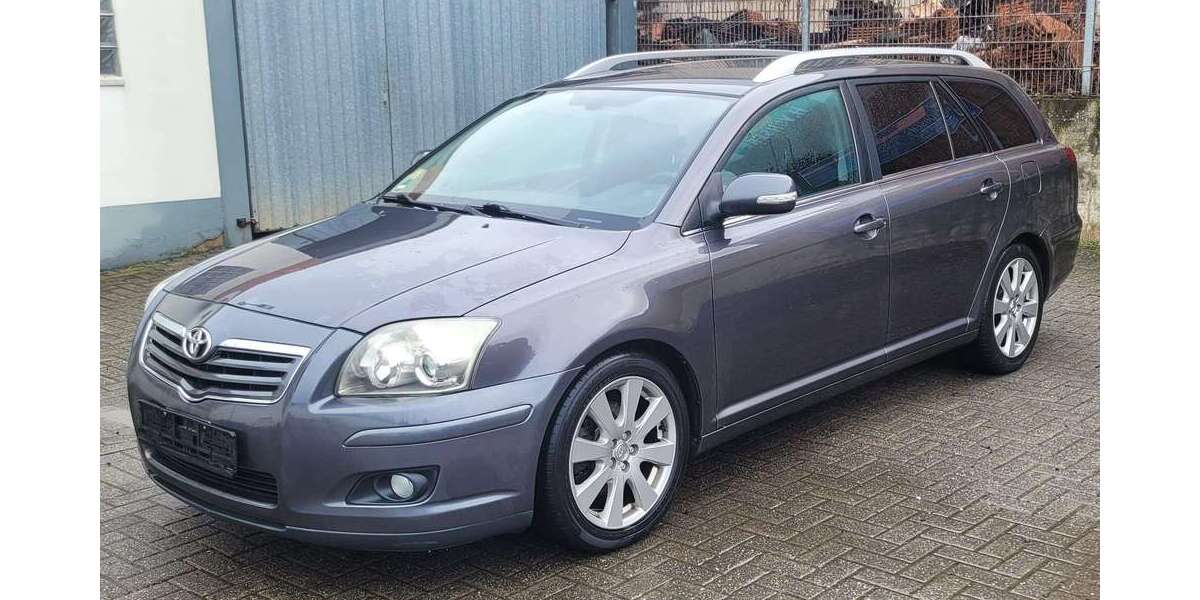 Toyota Avensis 520.000 km 1.400 &euro; Euskirchen 53879
