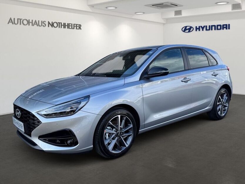 i30