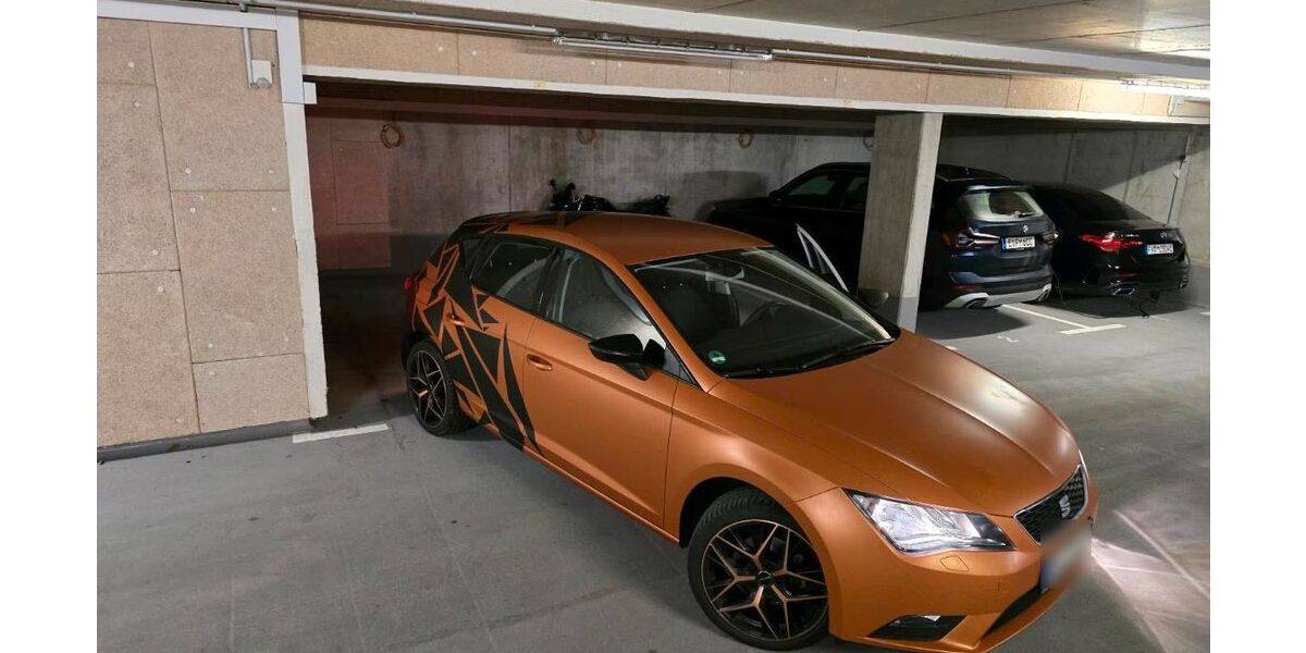 Seat Leon 43.431 km 10.990 &euro; Ravensburg 88212