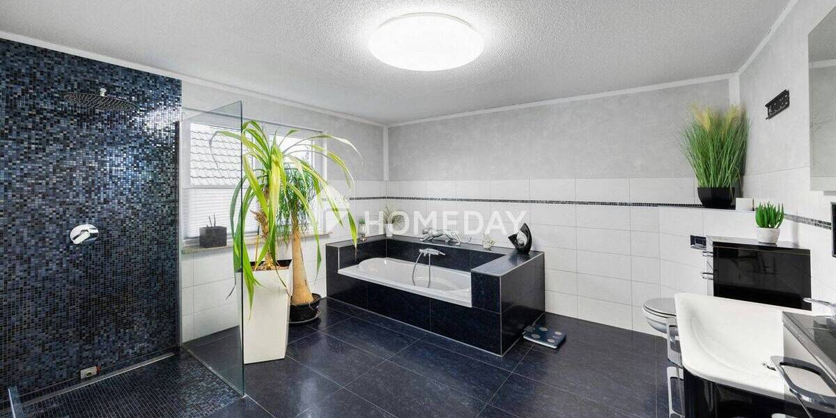 Einfamilienhaus Bandelin - 7 Zimmer, 230 m&sup2;, 465.000&euro; | Angebot:25697546